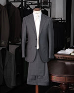 Load image into Gallery viewer, Wool Single Breasted Suit - Grey
