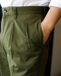 1402P Chino Shorts Olive
